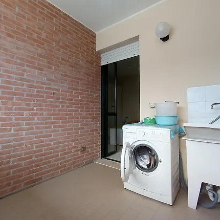 Nelly House - Con Piscina E Posto Auto Al Coperto * Tortoreto